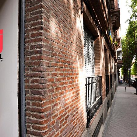 Fit Hostel Madrid Exterior foto