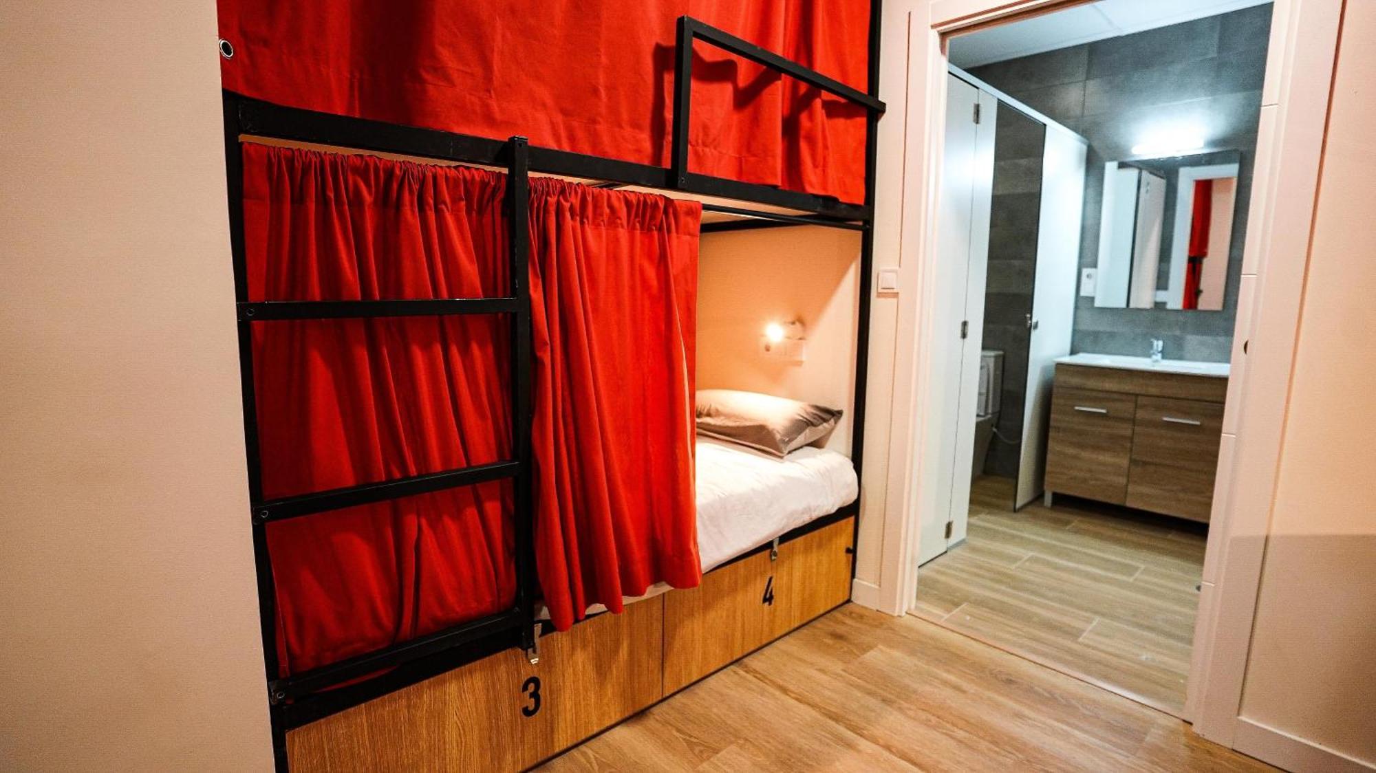 Fit Hostel Madrid Exterior foto