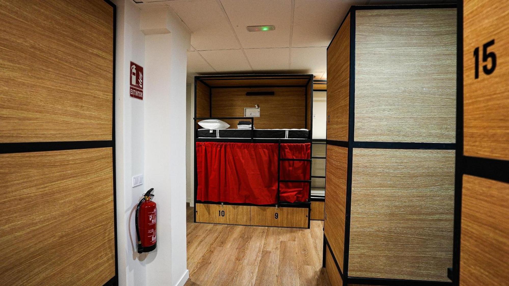 Fit Hostel Madrid Exterior foto